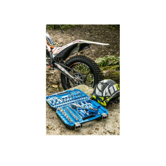 Набір торцевих голівок 1/2", 1/4" та аксесуарів в пластиковому кейсі HOEGERT 94 (HT1R426)