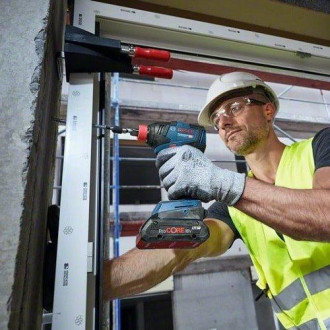 Гайкокрут ударний акумуляторний Bosch GDX 18V-200 C (без акумулятора)