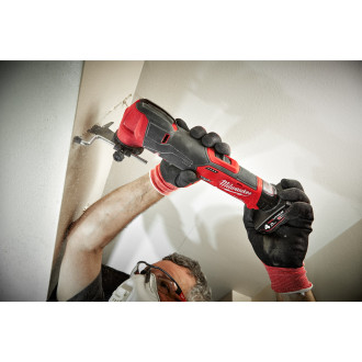 Акумуляторний компактний багатофункціональний інструмент (реноватор) MILWAUKEE M12 FUEL FMT-422X, (+ заряд.пристрій, 2 акум., Кл