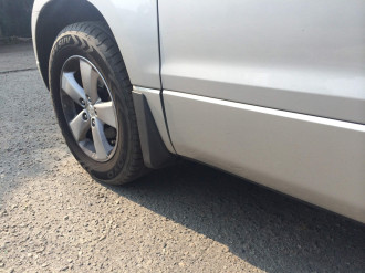 Бризковики передні (комплект)