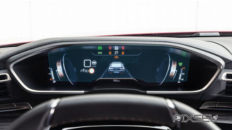 Захисне скло Pixsel на панель приладів PEUGEOT 3008 GT - 11.8“ 2021 -