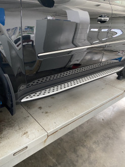 Бокові підніжки (пороги)