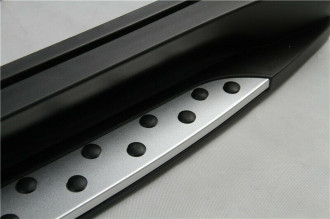 Бокові підніжки (пороги)